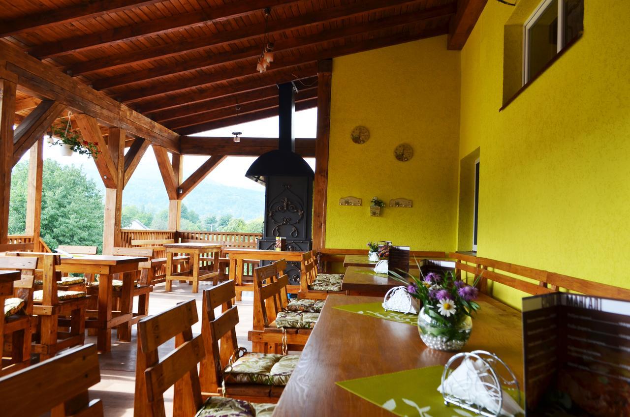 Golden Palace Dubove Exterior photo